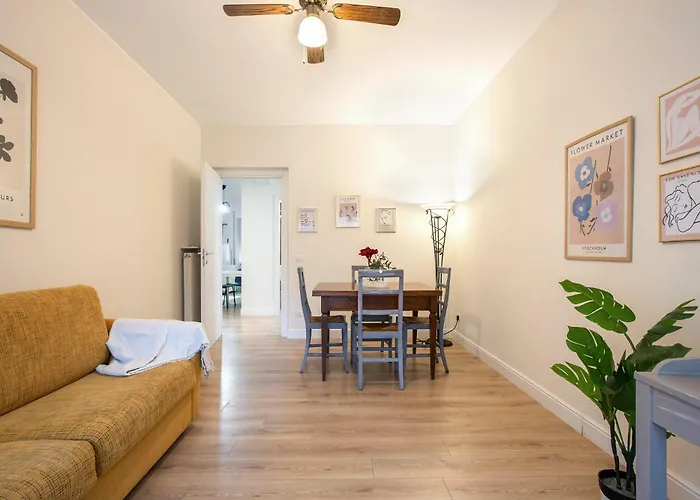 Moderno Tuscolana 2 Bdr And Living Metro A *