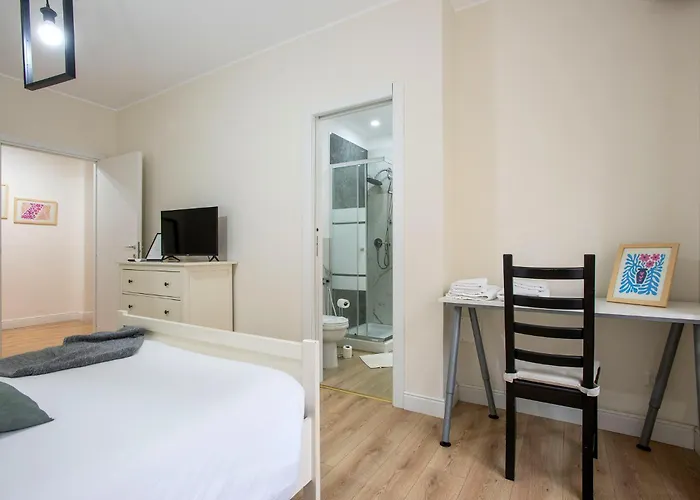 Moderno Tuscolana 2 Bdr And Living Metro A Appartement Rome
